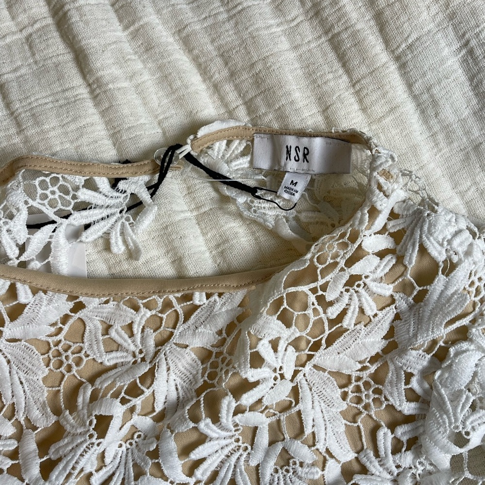 Lace Dress, Open Back - Picture 6 of 9
